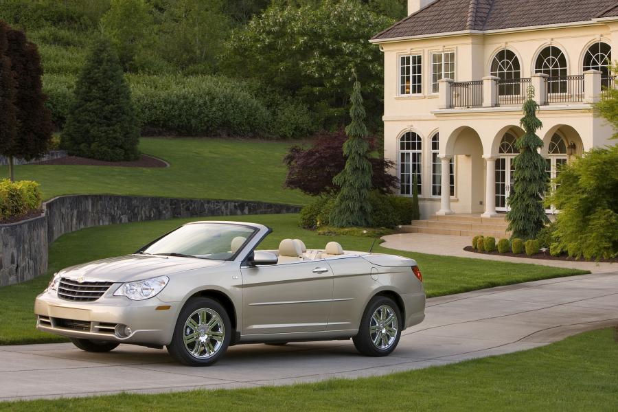 Chrysler Sebring Convertible 2008 года  (фото 3 из 150)